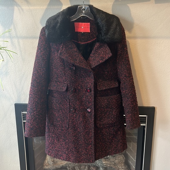 Ivanka Trump Wool Coat red & black w/removable black faux fur collar Womens M - Picture 2 of 12